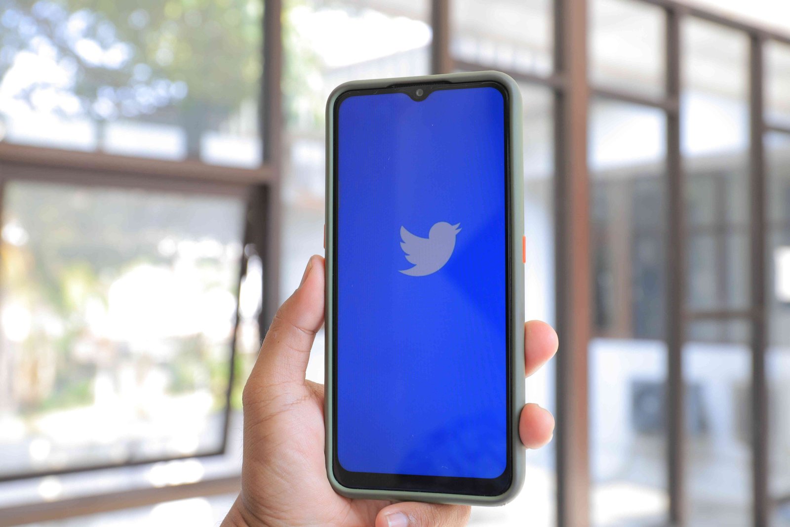 = See Sensitive Content on Twitter